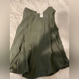 New with tags Women’s GAP blouse